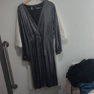 Free Press Metallic Gray and White Long Sleeve Dress